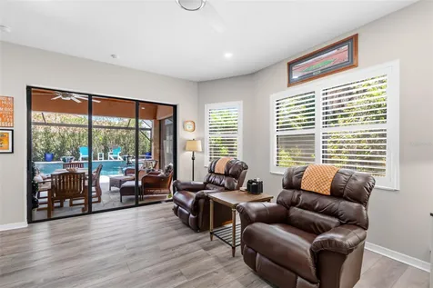 289 Petrel Trail Bradenton FL 34212