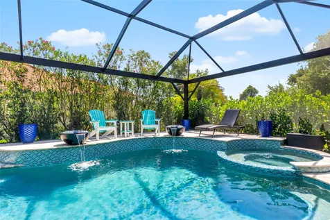 289 Petrel Trail Bradenton FL 34212