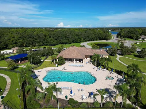 289 Petrel Trail Bradenton FL 34212