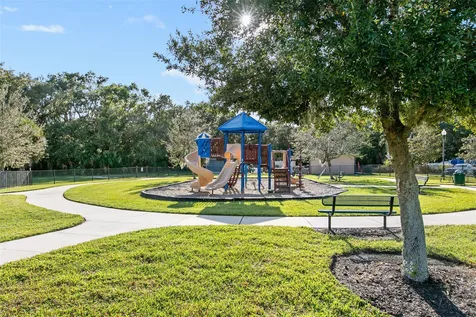 289 Petrel Trail Bradenton FL 34212