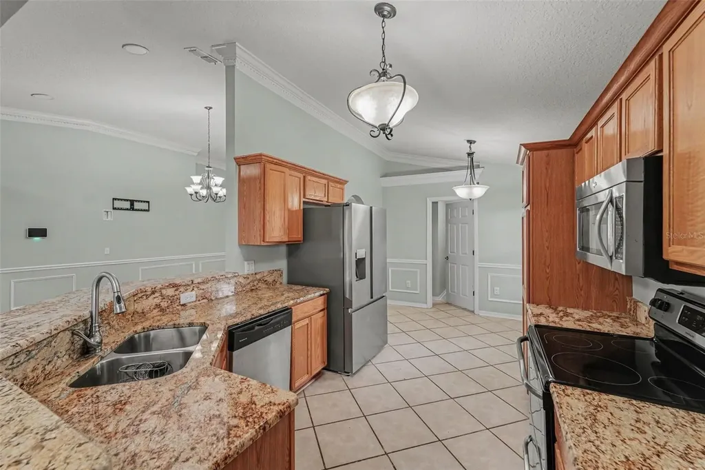 817 Lake Doe Boulevard Apopka FL 32703
