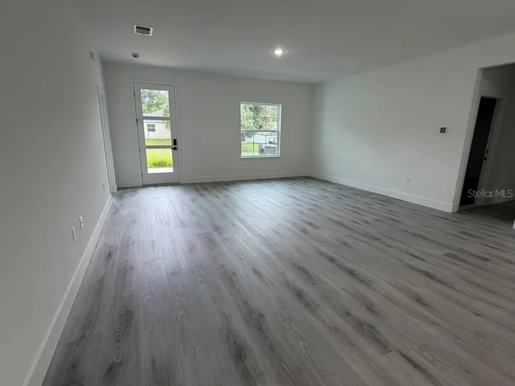 7980 N Pitcairn Way Citrus Springs FL 34434