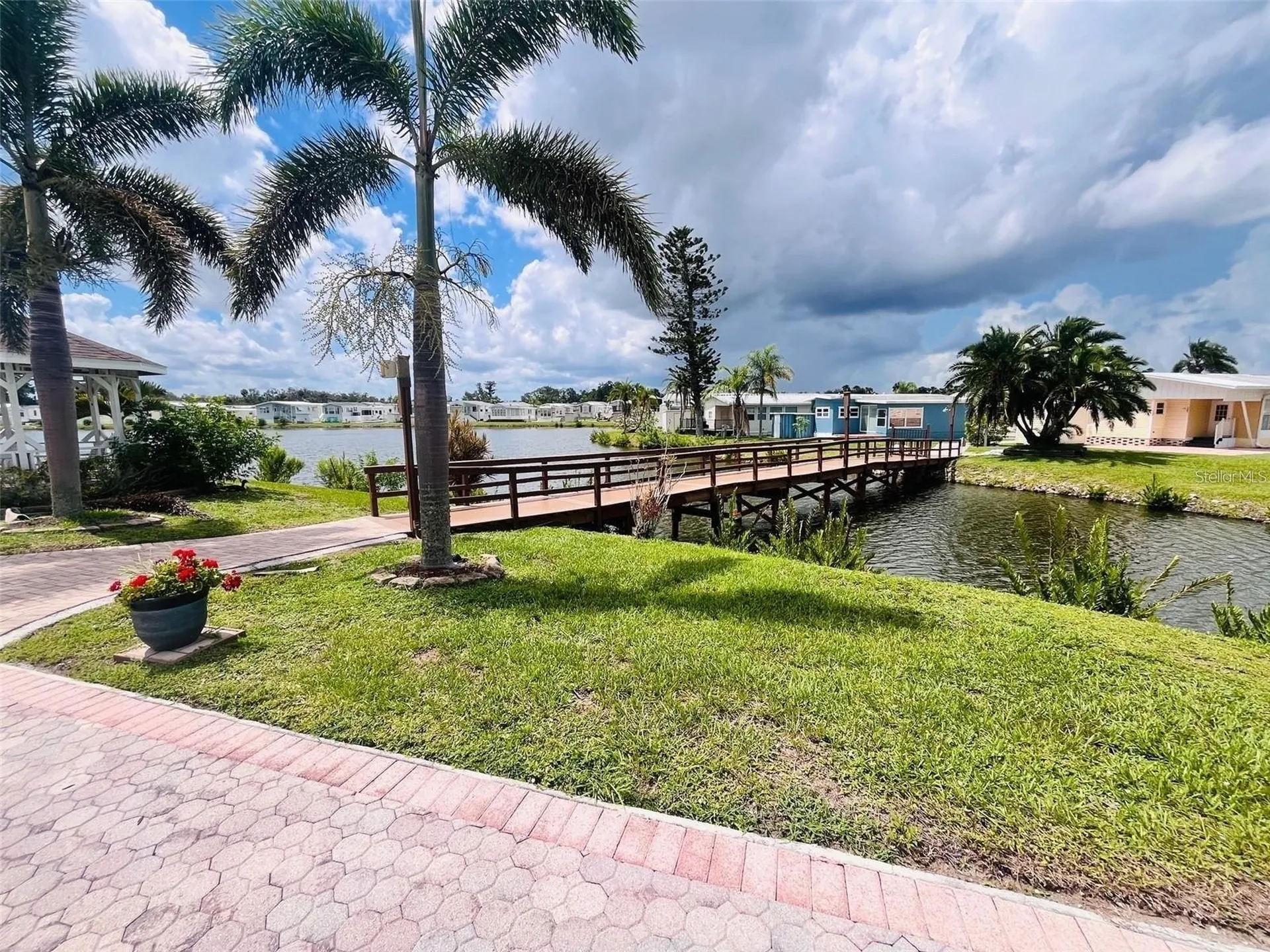 2215 73rd Street E Palmetto FL 34221