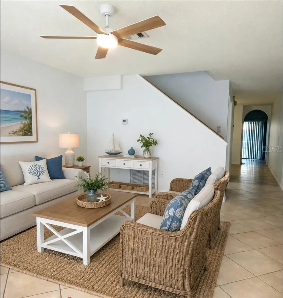 734 Kensington Lake Circle Brandon FL 33511