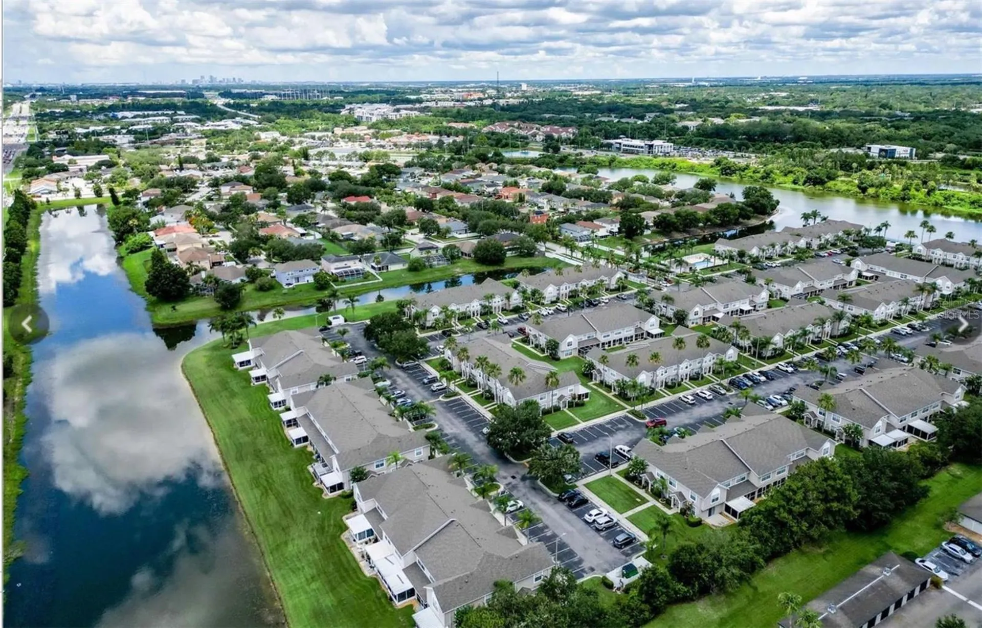 734 Kensington Lake Circle Brandon FL 33511