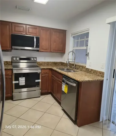 734 Kensington Lake Circle Brandon FL 33511