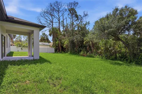 4858 Flint Drive North Port FL 34286