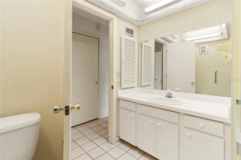 7011 10th Avenue W Bradenton FL 34209