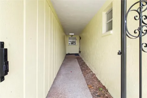 7011 10th Avenue W Bradenton FL 34209