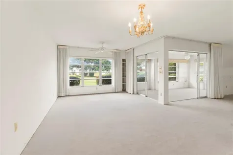 7011 10th Avenue W Bradenton FL 34209