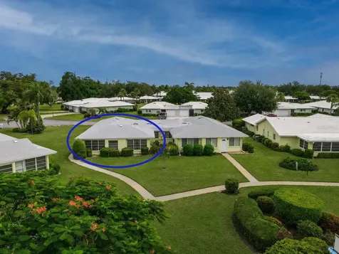 7011 10th Avenue W Bradenton FL 34209