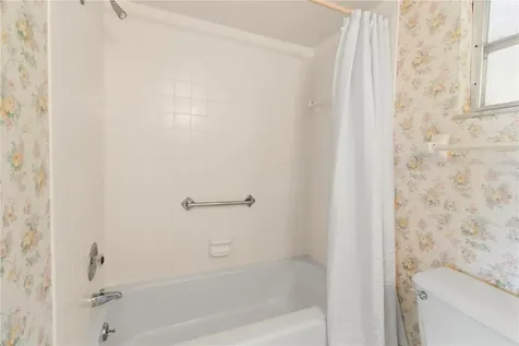7011 10th Avenue W Bradenton FL 34209