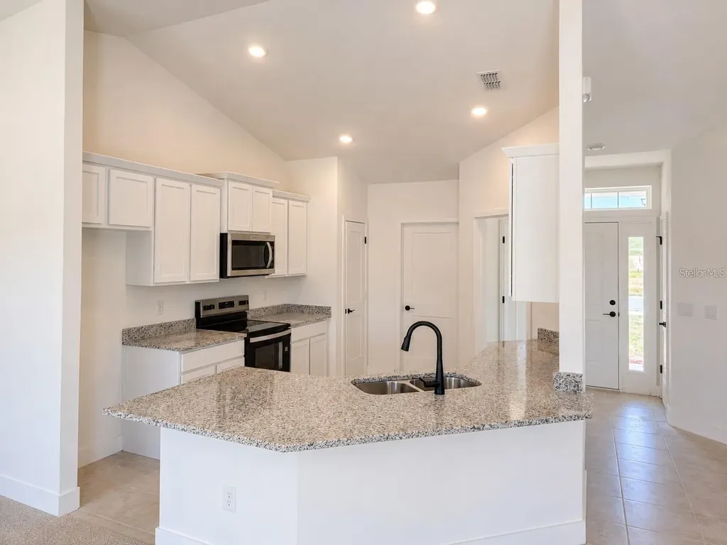 1684 Ann Rose Way Leesburg FL 34748