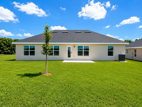 1684 Ann Rose Way Leesburg FL 34748