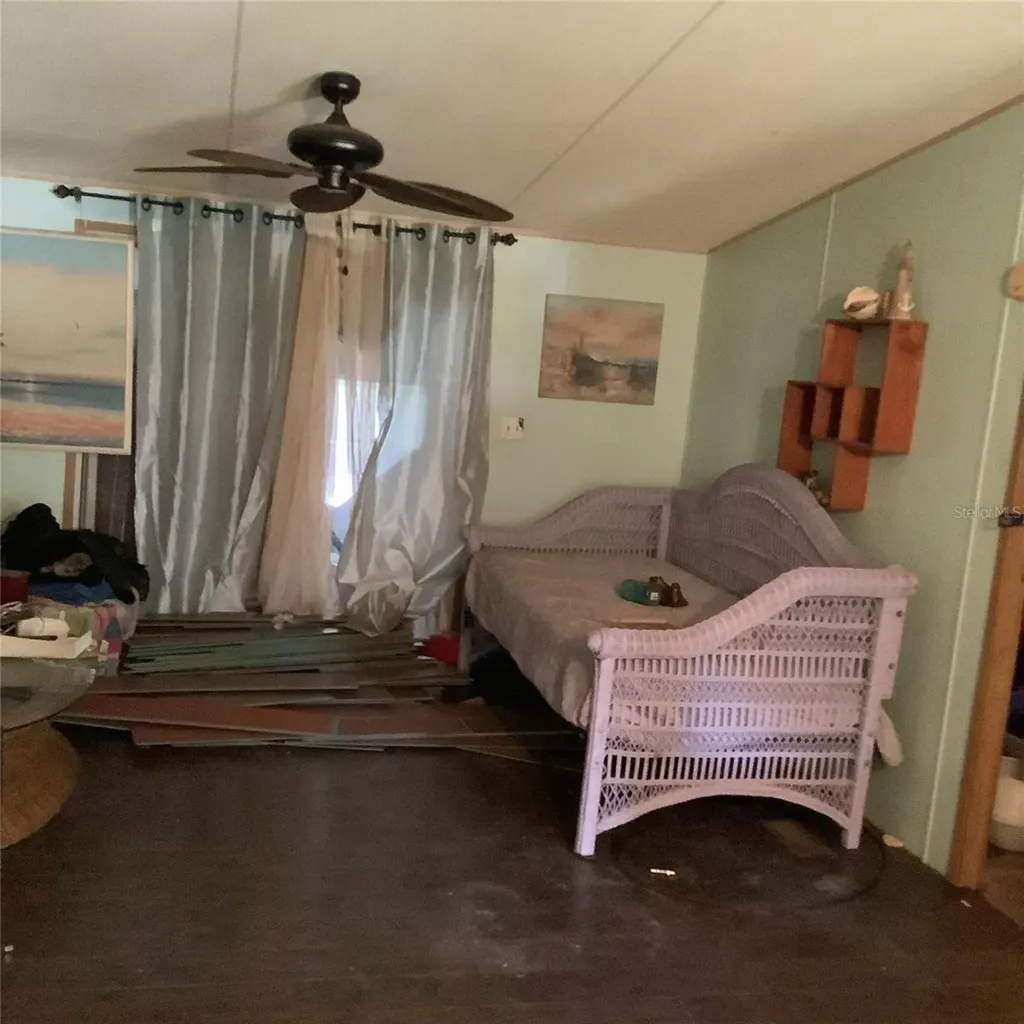 20406 Blue Wing Road Altoona FL 32702