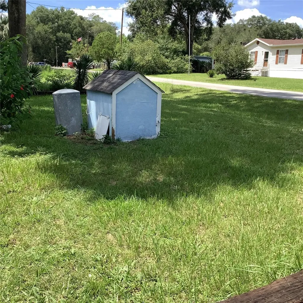 20406 Blue Wing Road Altoona FL 32702