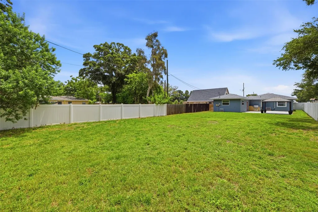 7656 53rd Street N Pinellas Park FL 33781