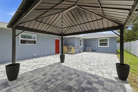 7656 53rd Street N Pinellas Park FL 33781