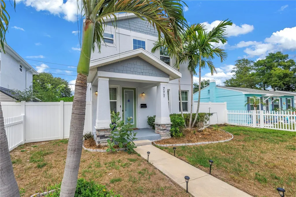 777 52nd Avenue N St Petersburg FL 33703