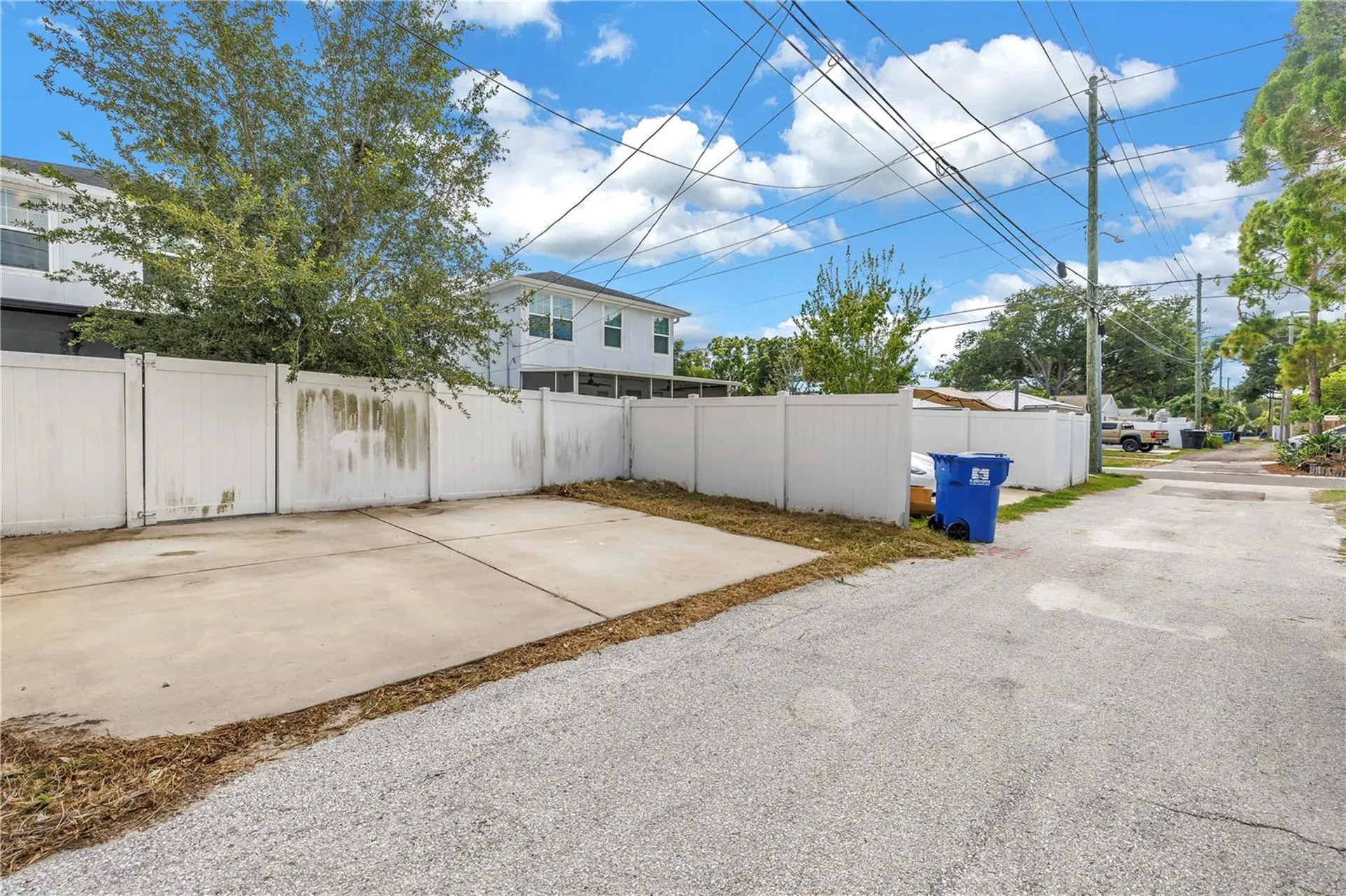 777 52nd Avenue N St Petersburg FL 33703