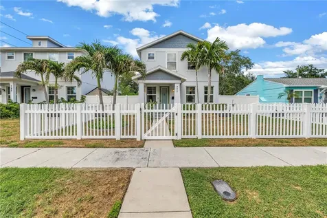 777 52nd Avenue N St Petersburg FL 33703