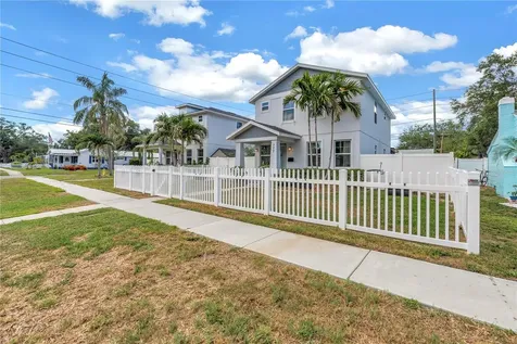 777 52nd Avenue N St Petersburg FL 33703