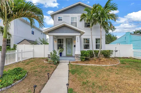 777 52nd Avenue N St Petersburg FL 33703