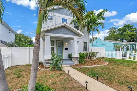 777 52nd Avenue N St Petersburg FL 33703