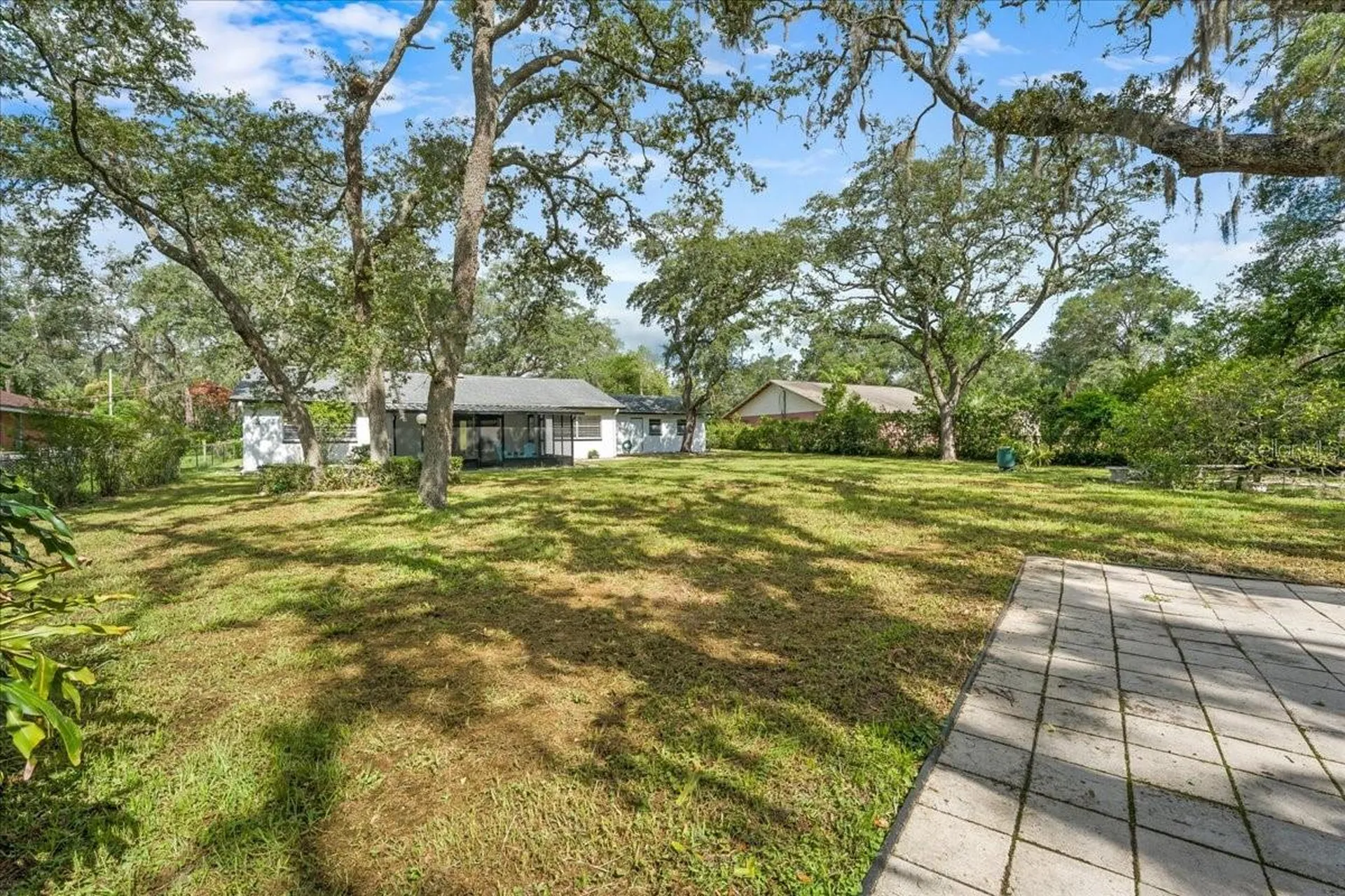 12301 N 53rd Street Temple Terrace FL 33617