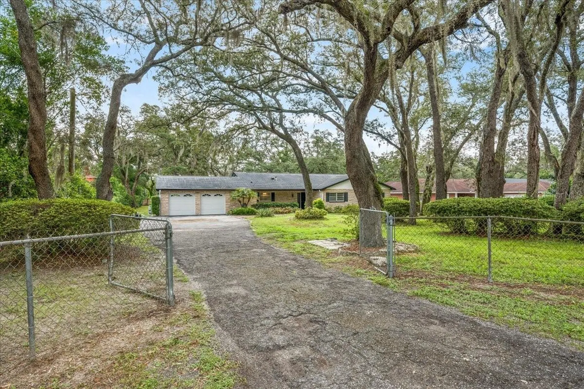 12301 N 53rd Street Temple Terrace FL 33617