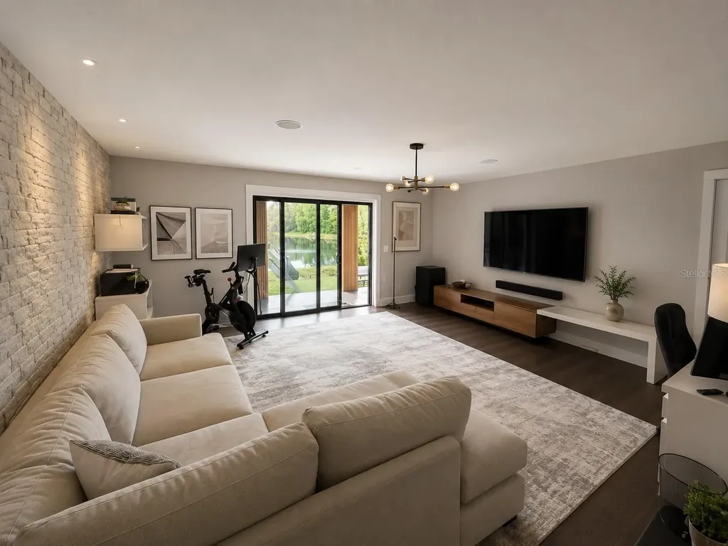 7826 Pine Haven Court Orlando FL 32819