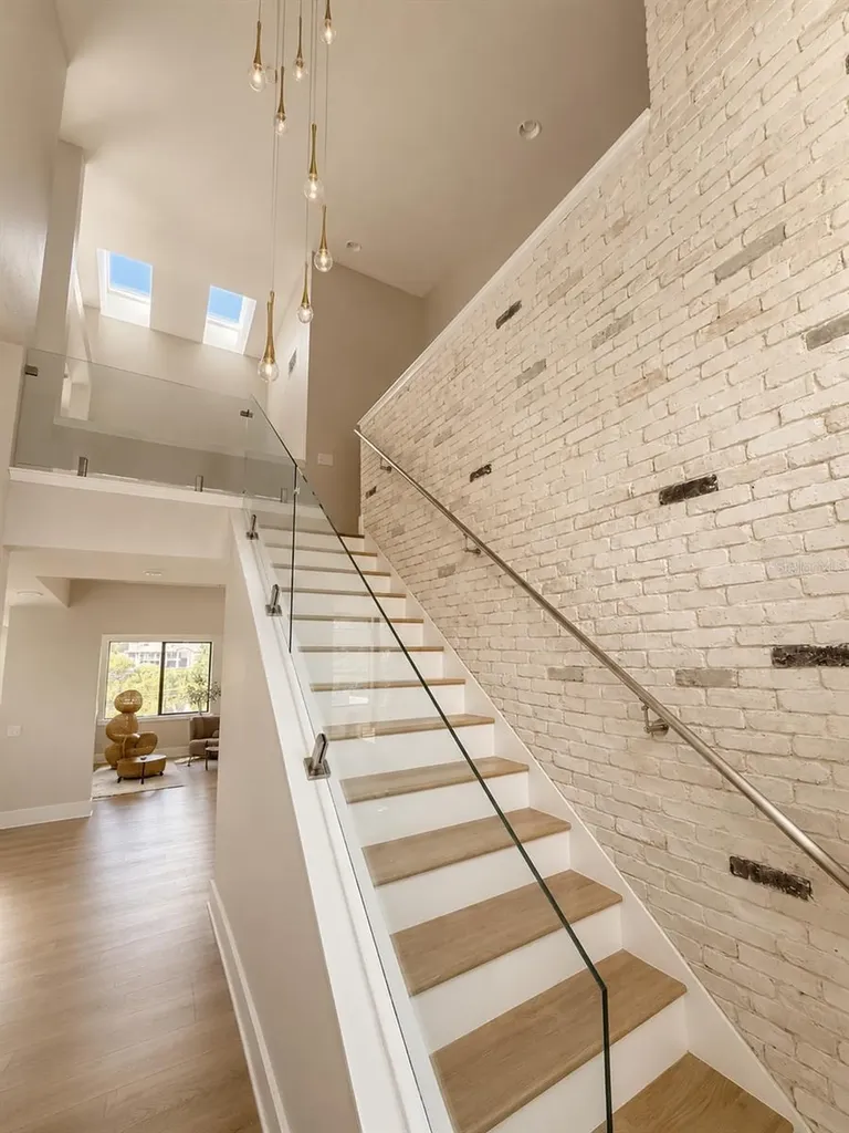7826 Pine Haven Court Orlando FL 32819