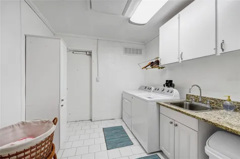 6659 Lake Cane Drive Orlando FL 32819