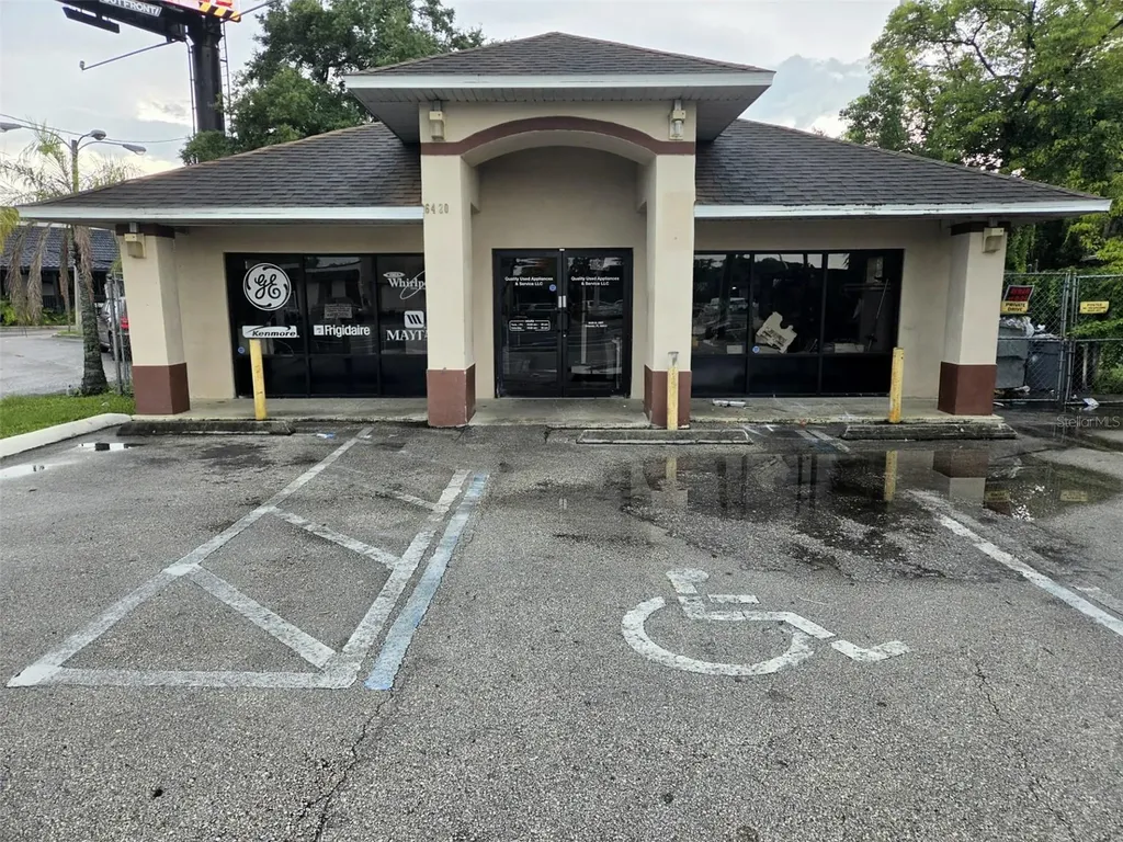 6420 N Orange Blossom Trail Orlando FL 32810