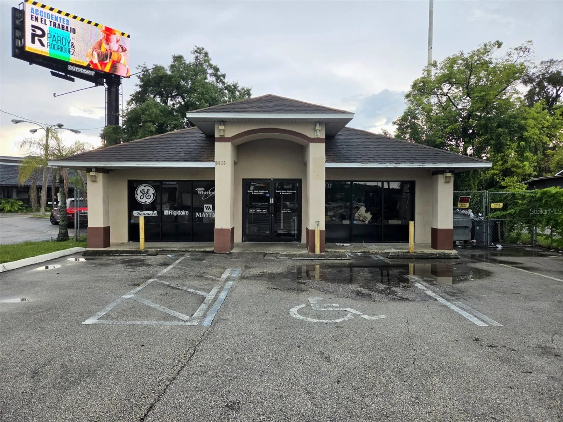 6420 N Orange Blossom Trail Orlando FL 32810