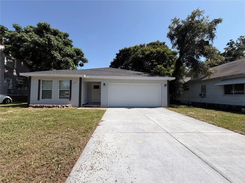 319 Avenue A NE Winter Haven FL 33881