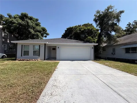 319 Avenue A NE Winter Haven FL 33881