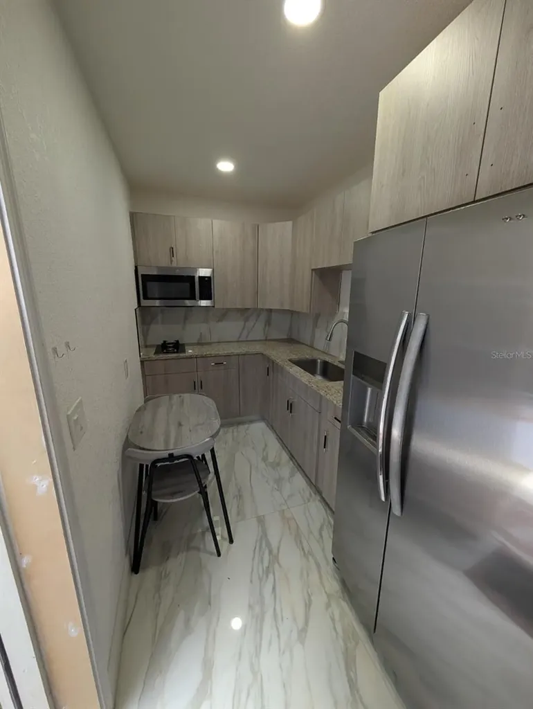 718 Park Manor Drive Orlando FL 32825