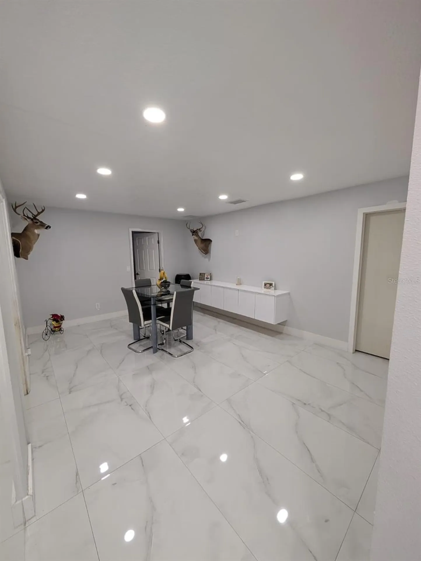 718 Park Manor Drive Orlando FL 32825