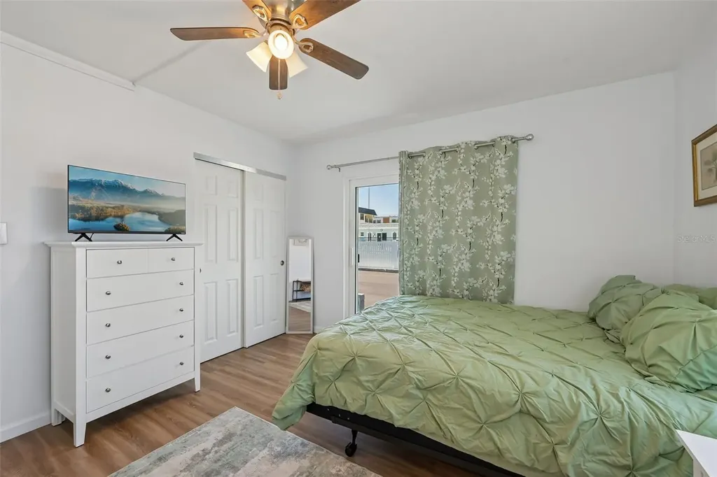 117 7th Street N Bradenton Beach FL 34217