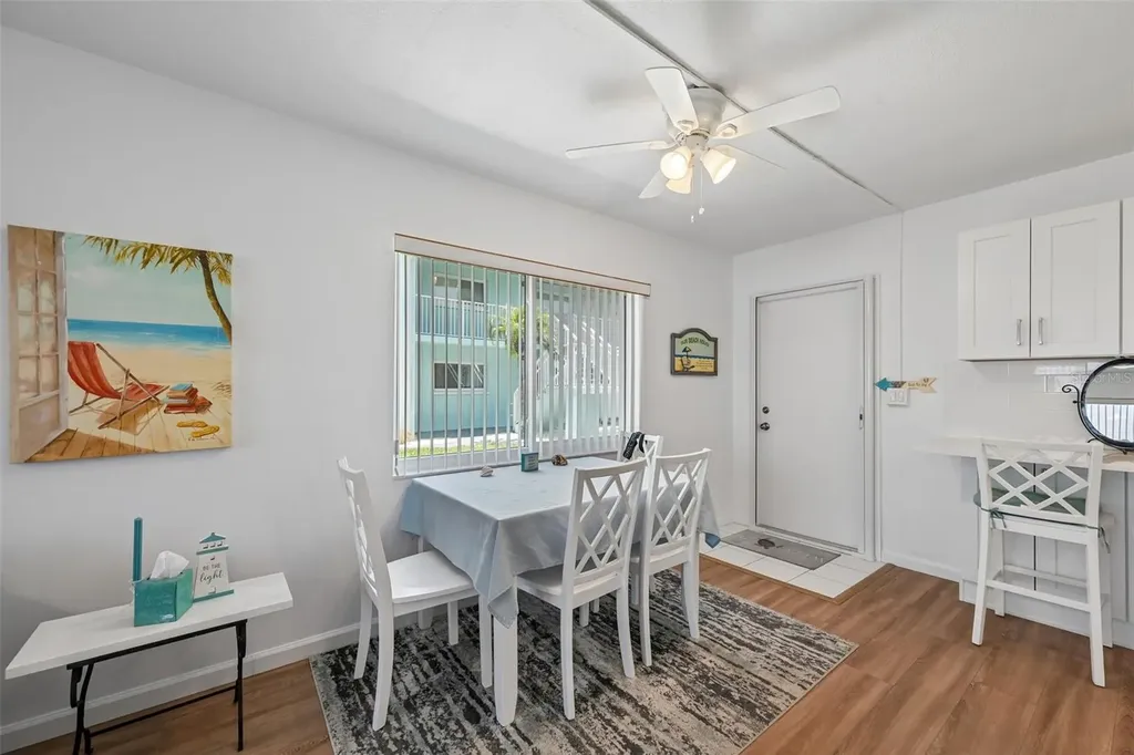 117 7th Street N Bradenton Beach FL 34217