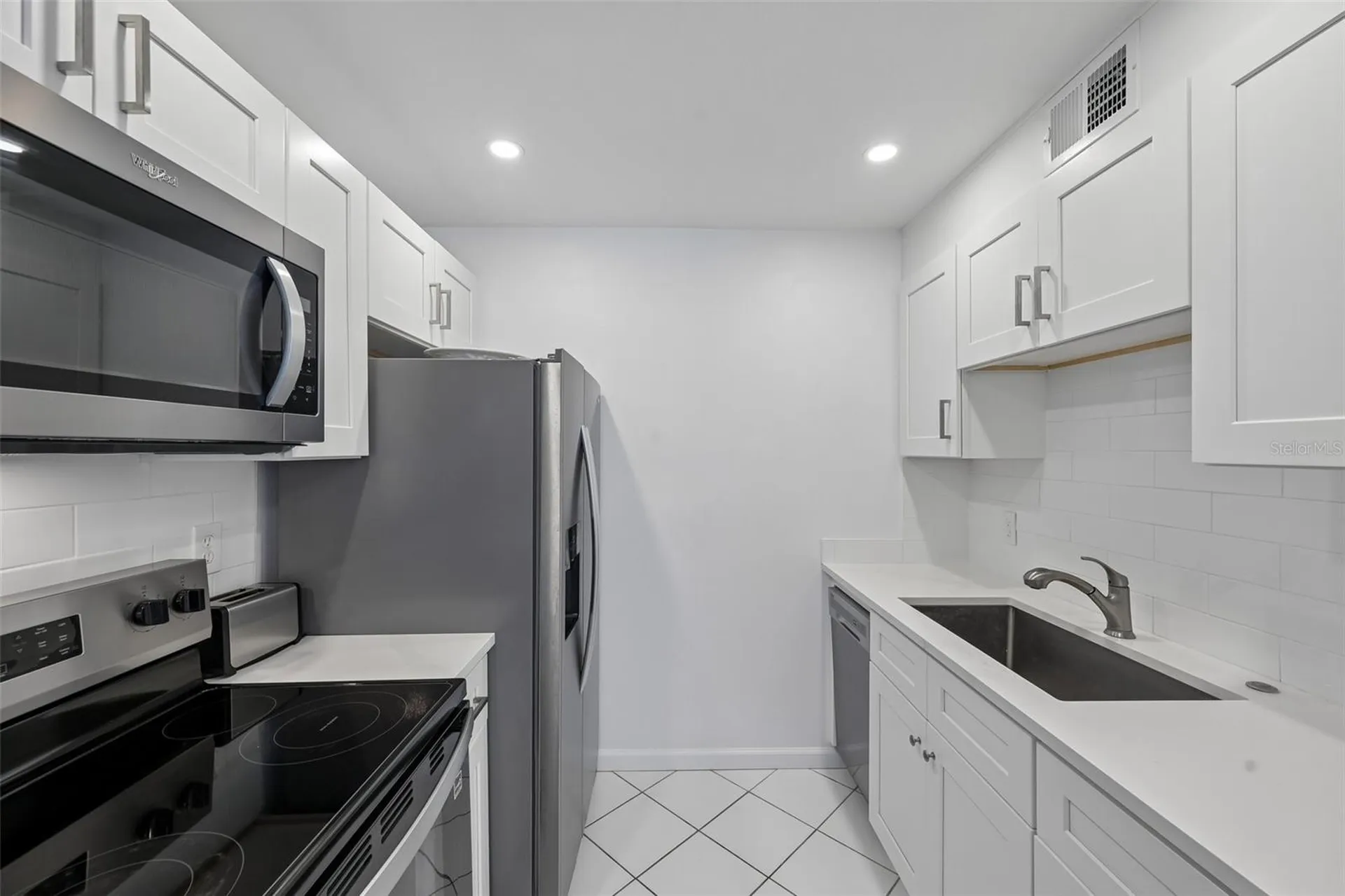 117 7th Street N Bradenton Beach FL 34217
