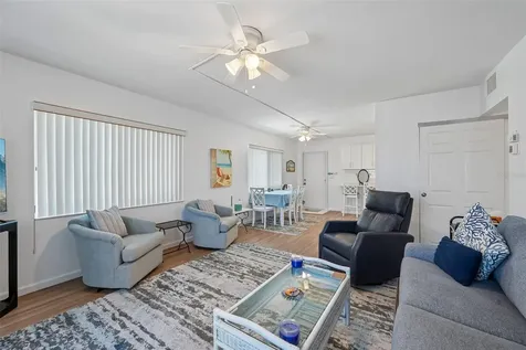 117 7th Street N Bradenton Beach FL 34217