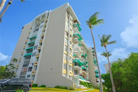 1 Club Costa Marina Carolina PR 00983