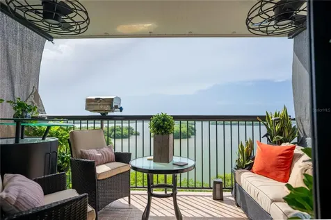 1 Club Costa Marina Carolina PR 00983
