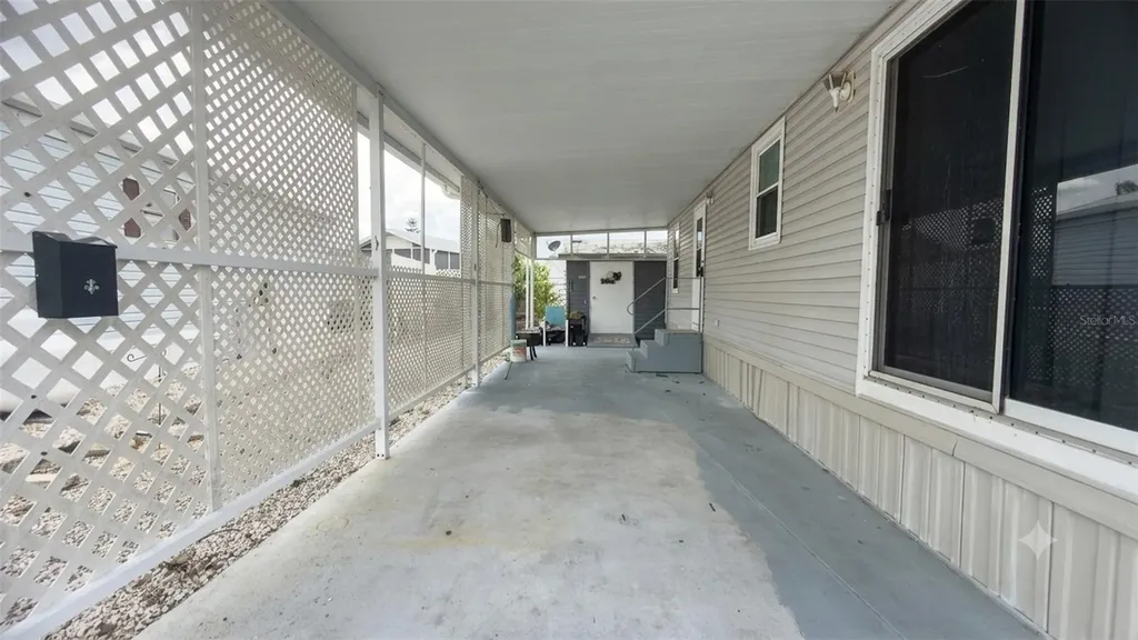 519 Center Crest Boulevard Davenport FL 33837