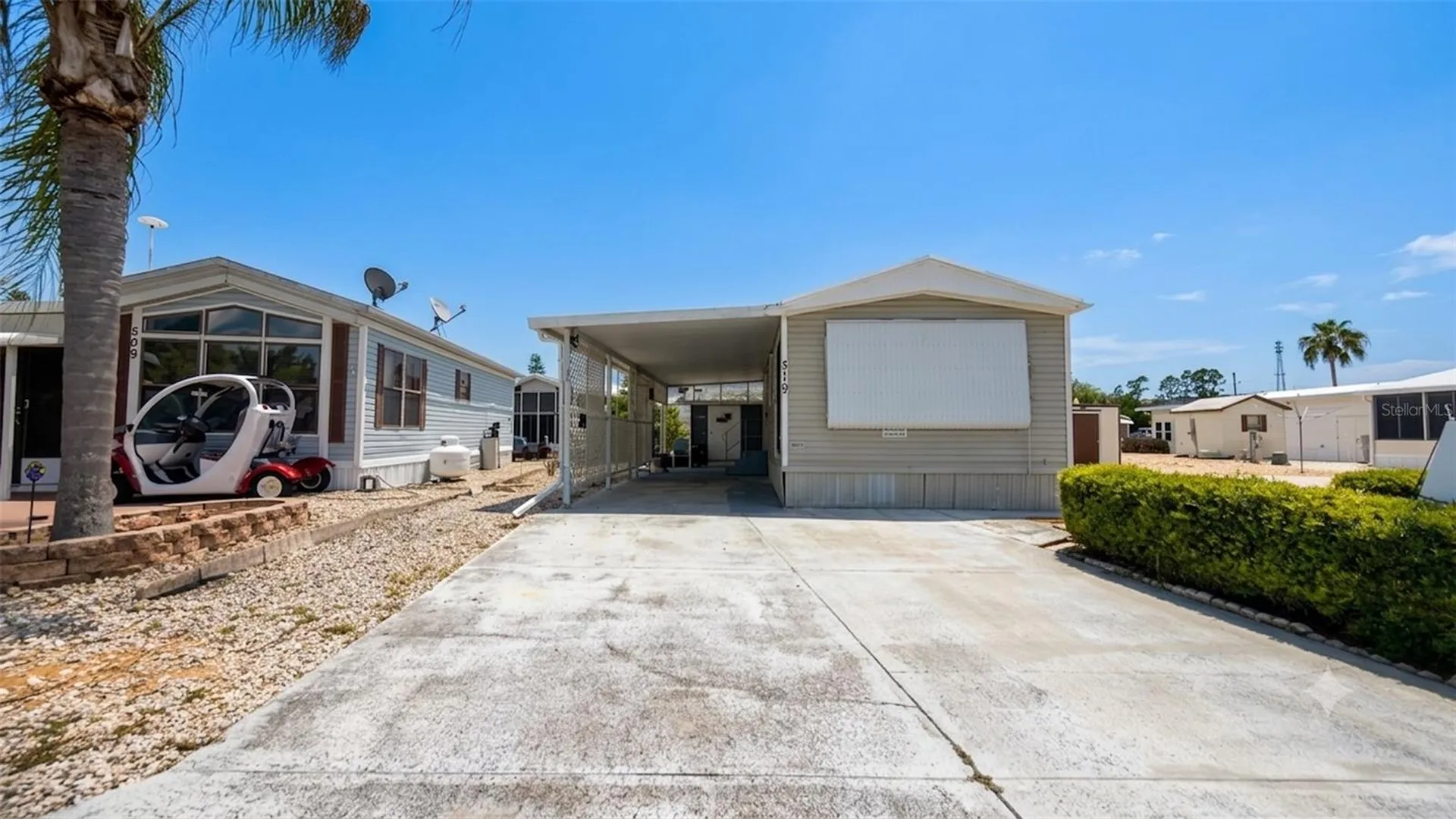 519 Center Crest Boulevard Davenport FL 33837