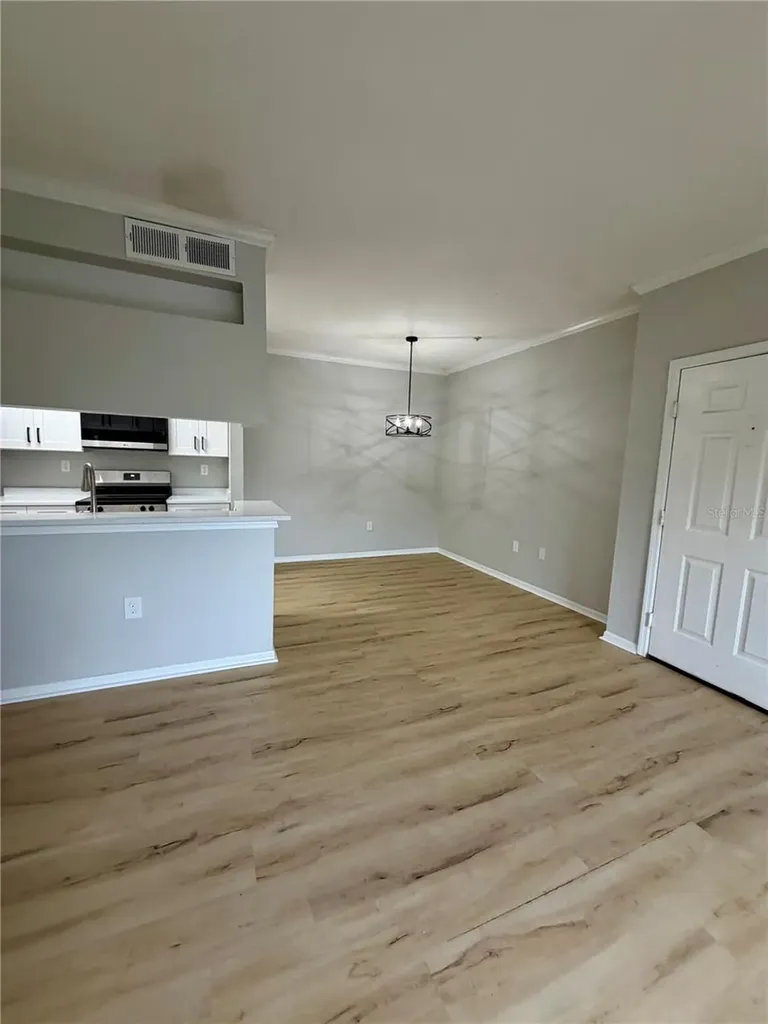 5612 Pinnacle Heights Circle Tampa FL 33624