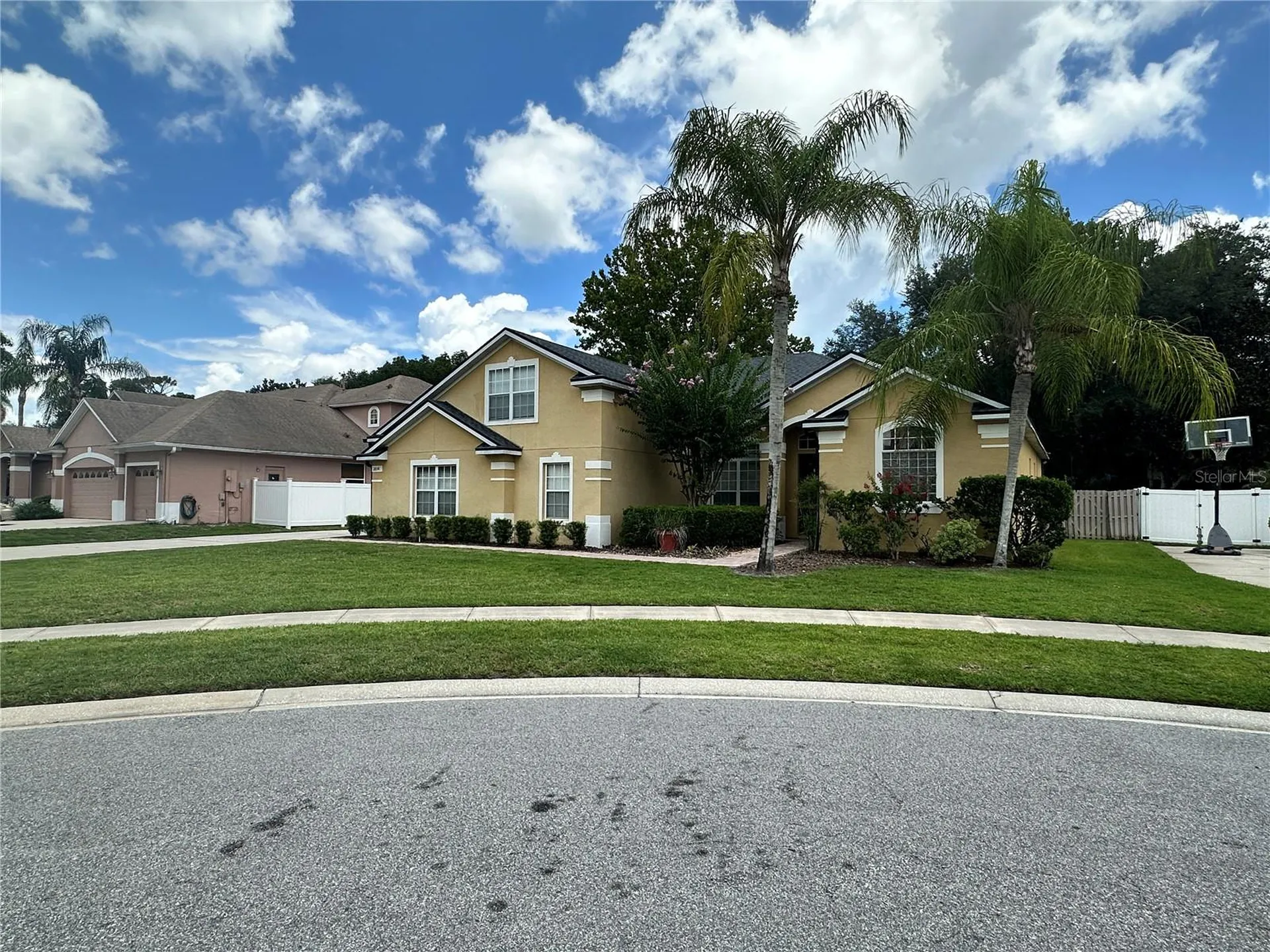 2858 Palmetto Ridge Point Oviedo FL 32765