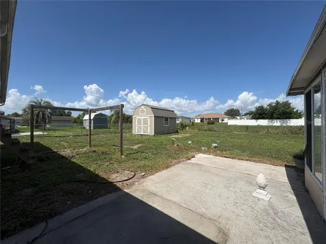 2755 Greendale Road North Port FL 34287